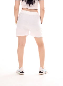 Plain women's shorts with 2 pockets - pzsku/ZE3B2637343D64BC3E627Z/45/_/1740852956/7357ddc9-07e9-41eb-b3ba-86410784e2ff