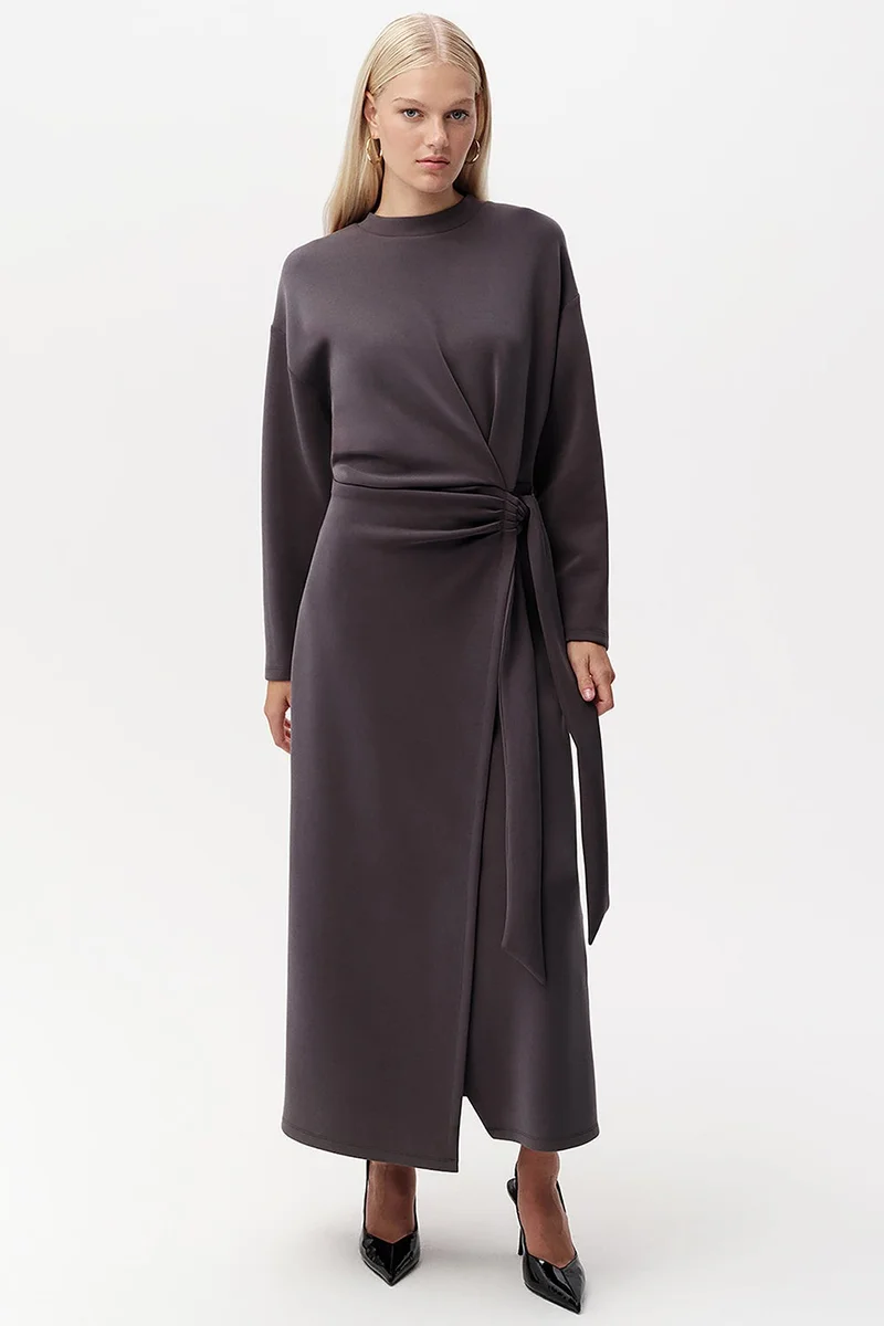 EXQUISE Crew Neck Tie Detail Regular Midi Dress