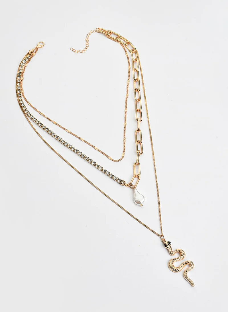 SOHI Set Of 3 Brass Artificial Necklace Jewellery