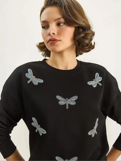 Bianco Lucci Dragonfly Embroidered Crew Neck Sweatshirt