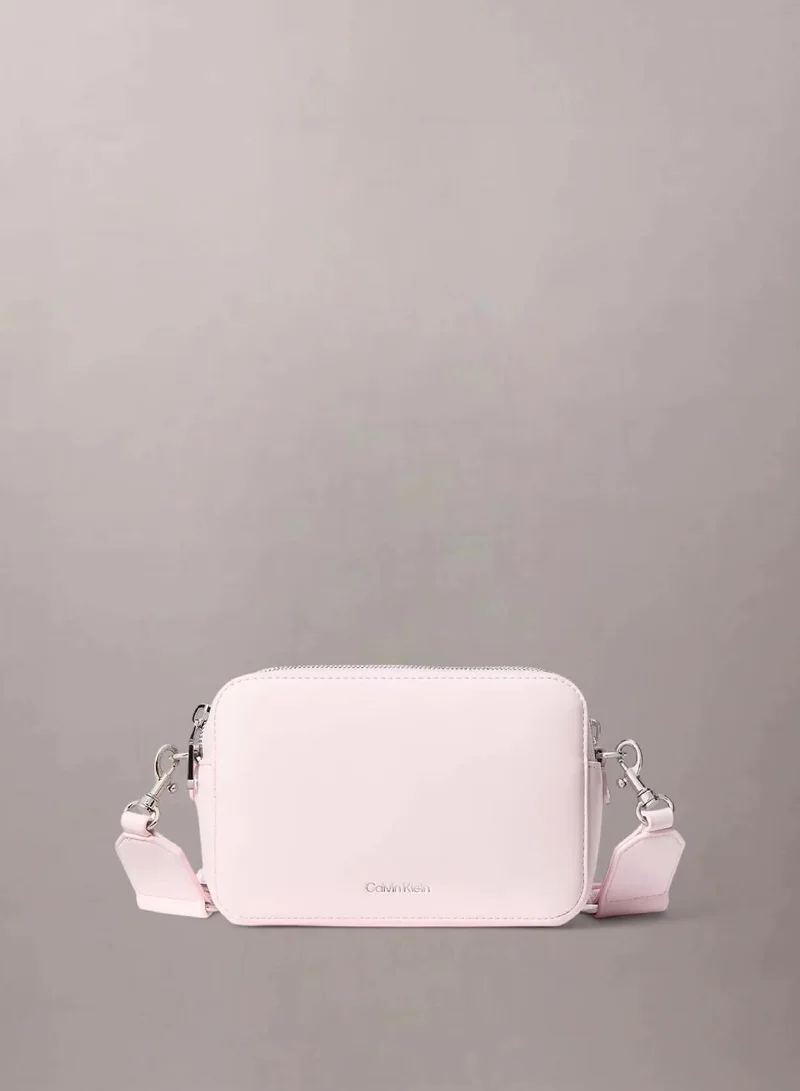 Convertible 2-Strap Crossbody Camera Bag