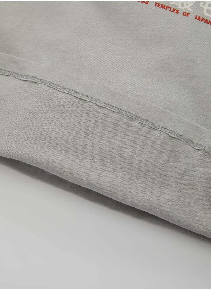 ديفاكتو Crew Neck Printed Short Sleeve T-Shirt