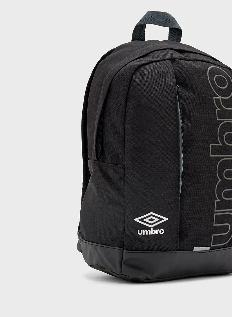 umbro Essential Small Backpack