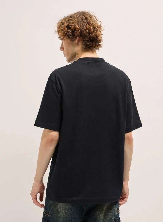 THE BEAR HOUSE Men's Black Oversize Graphic Printed Crew Neck T-shirt Perfect For Casual Wear, Gym, Travel, Or Layering Stylish And Versatile Essential For Every Wardrobe