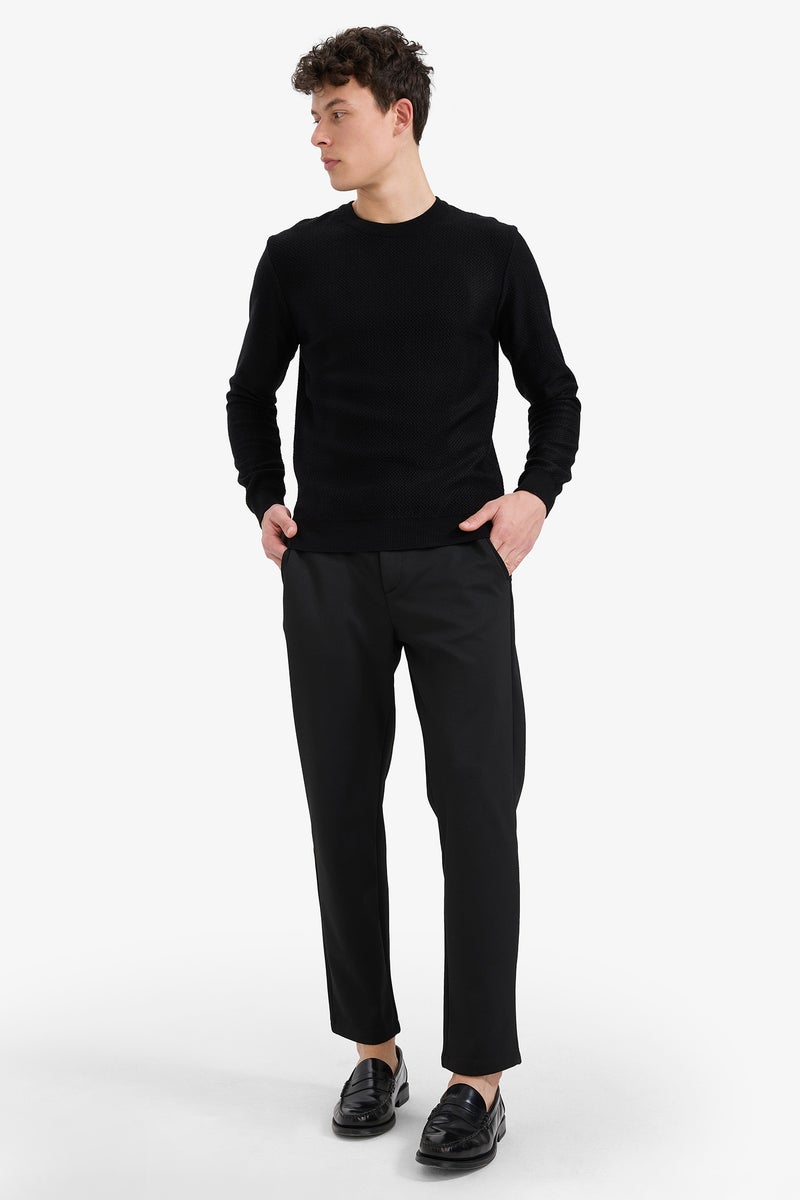 DeFacto Black Man Standard Fit Crew Neck Knitwear Pullover Casual - Image 2