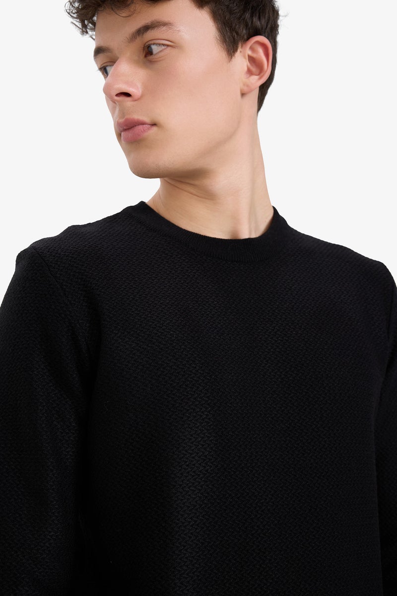 DeFacto Black Man Standard Fit Crew Neck Knitwear Pullover Casual - Image 5
