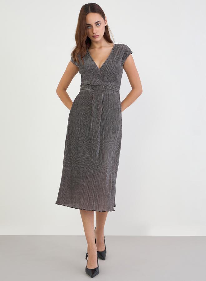 ستايلي فستان ميدي ملفوف بأكمام قصيرة بنسيج بارز - Image 2