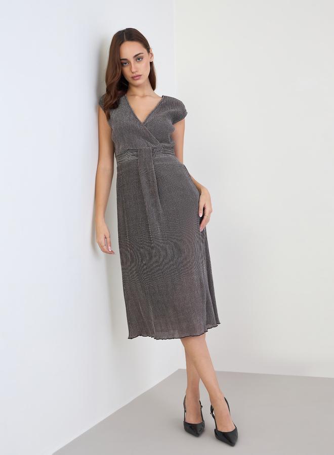 ستايلي فستان ميدي ملفوف بأكمام قصيرة بنسيج بارز - Image 1