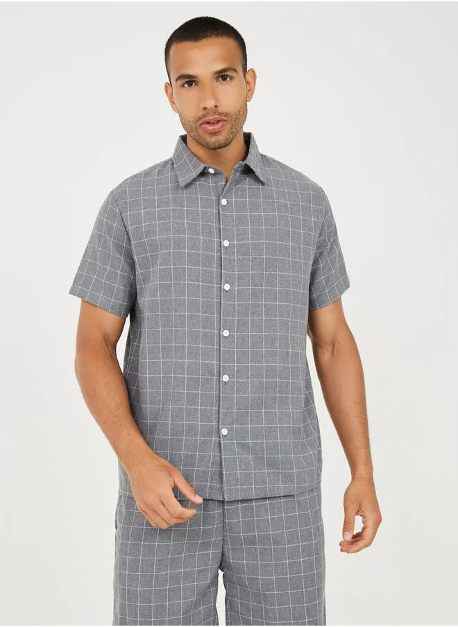 ستايلي Checkered Shirt & Shorts Sleep Set