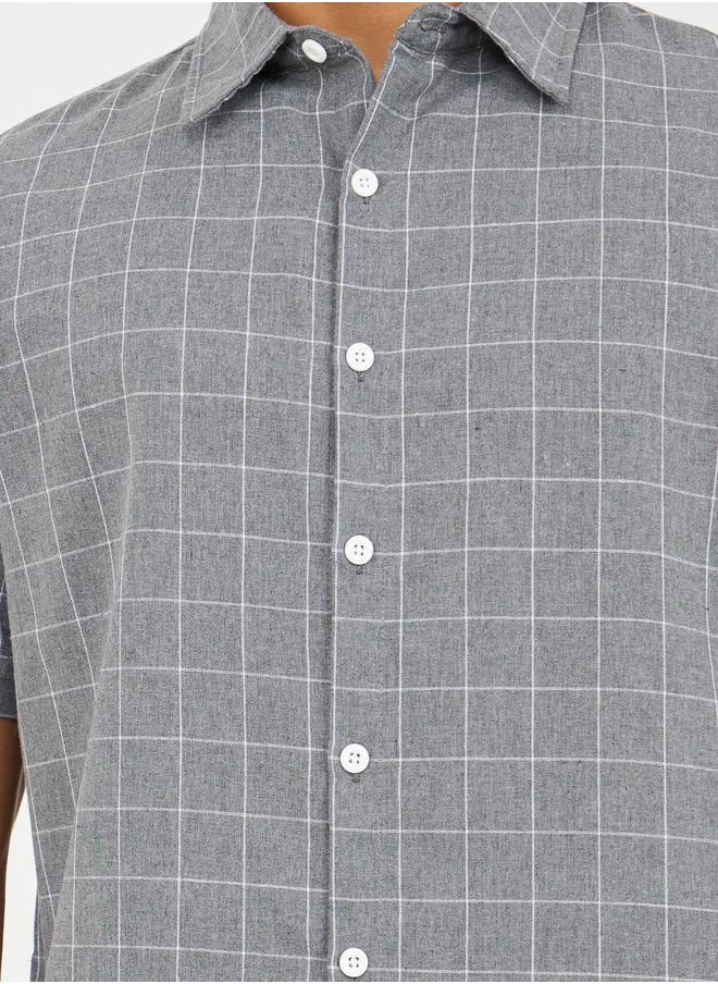 ستايلي Checkered Shirt & Shorts Sleep Set