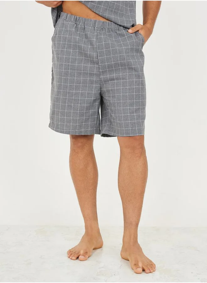 ستايلي Checkered Shirt & Shorts Sleep Set