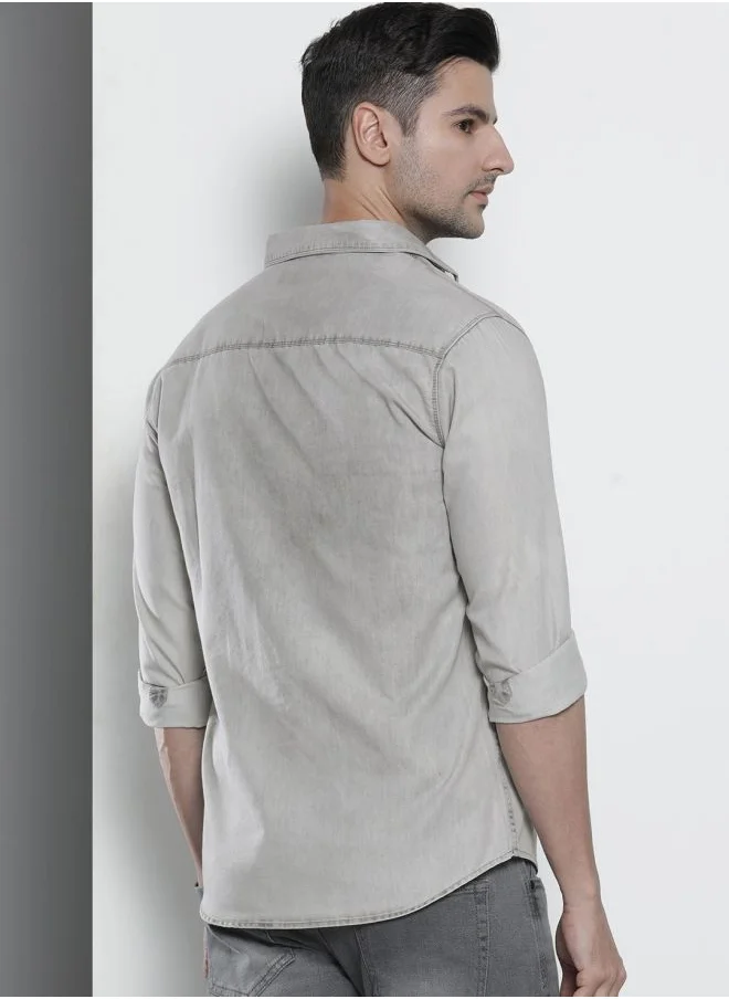 The Indian Garage Co Men Slim Fit Solid Full Sleeves Cutaway Collar Double Flap Pocket Street Wear Denim Shirt