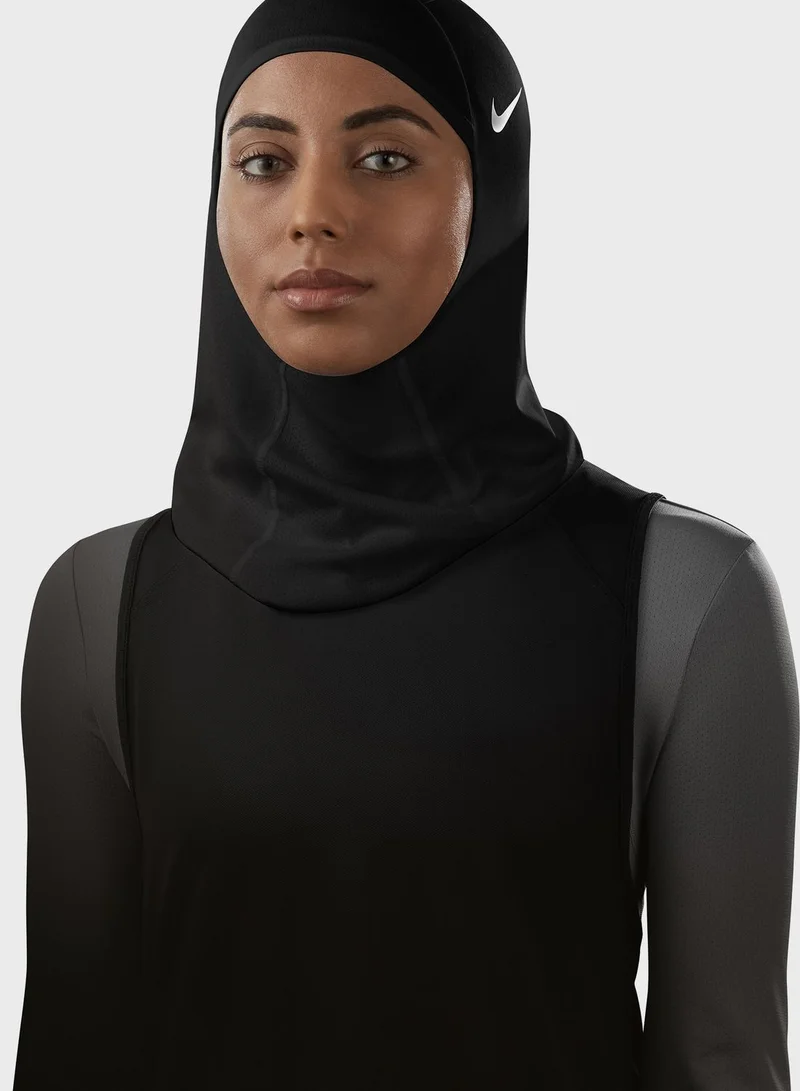Nike Pro 2.0 Hijab