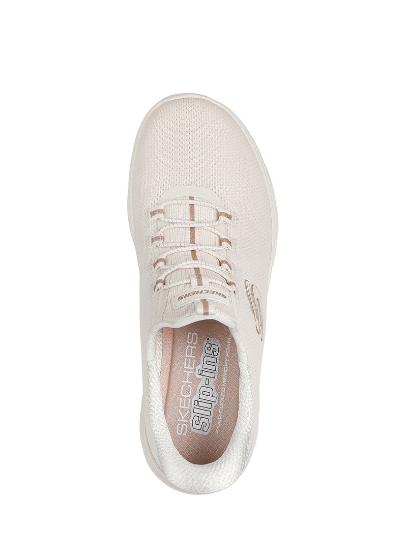 SKECHERS Summits - Image 4