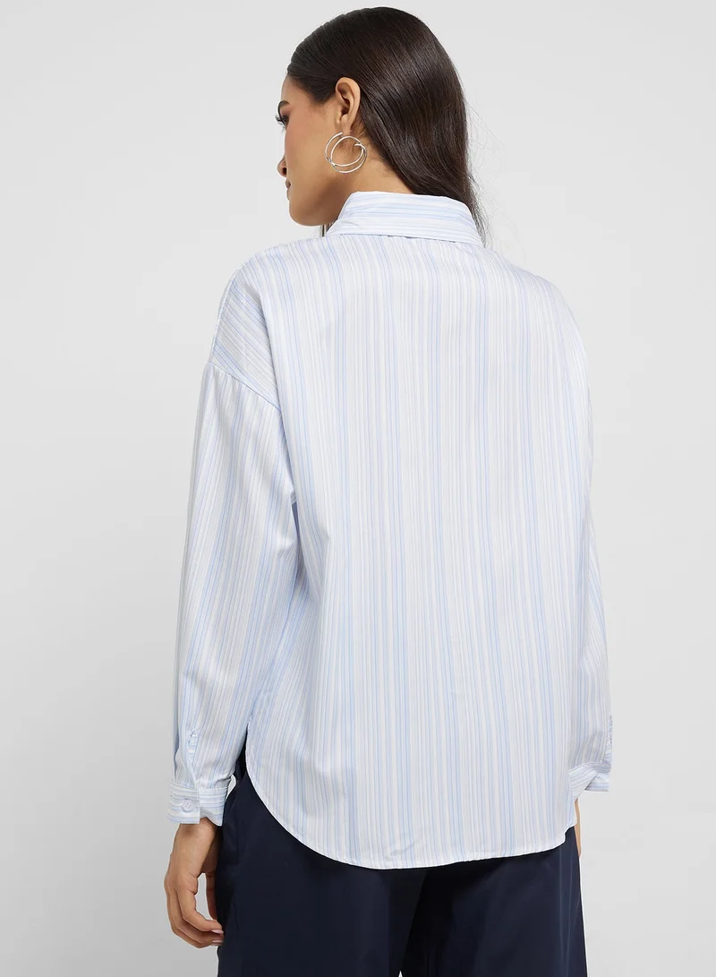 ايلا قميص مخطط بأزرار