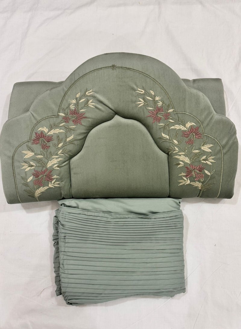 Royal embroidered prayer rug, padded foam with cool, comfortable cover - Image 1