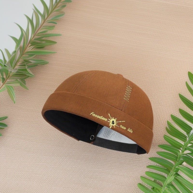 Brimless Hip-Hop Embroidered Landlord Hat For Men And Women, Fashionable And Versatile Trendy Street Brimless Melon Cap With Letter Embroidery - Image 2