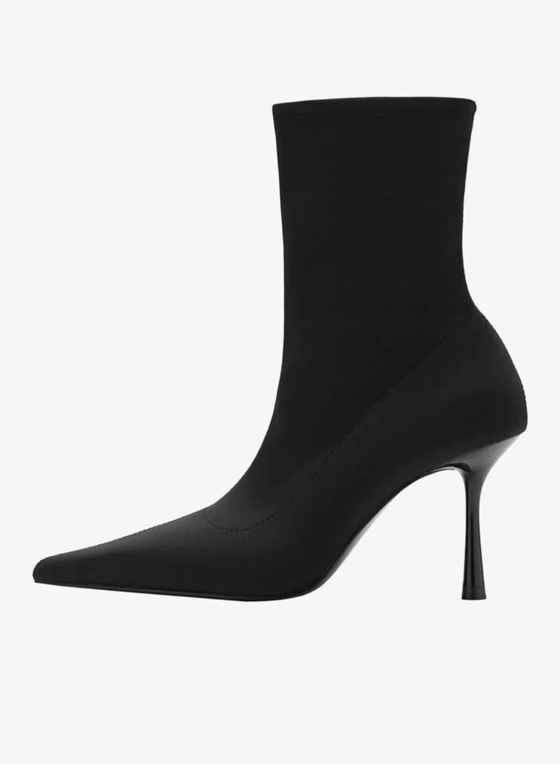 مانجو جوارب كعب بوت