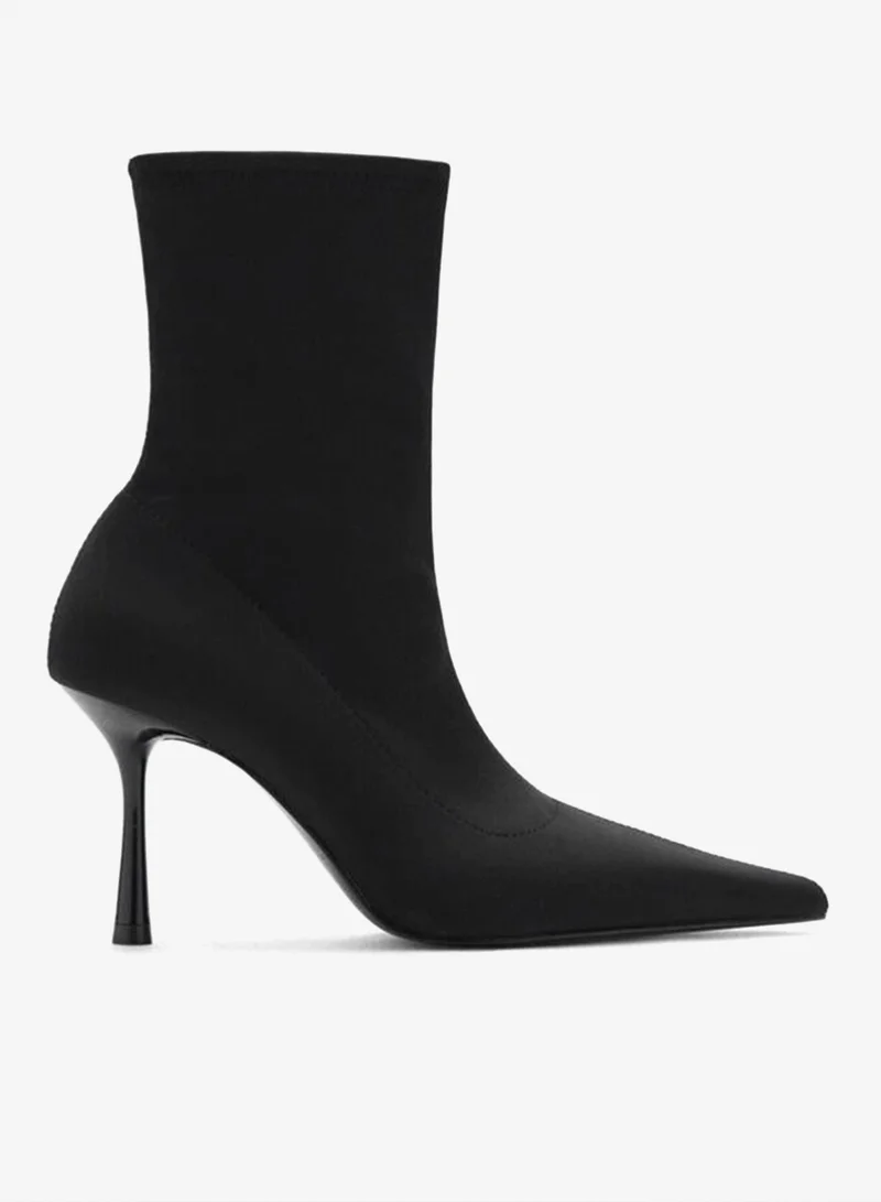 مانجو جوارب كعب بوت