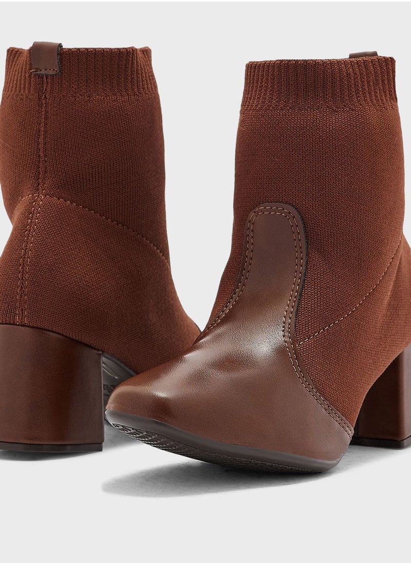Beira Rio - Hallie Mid Heel Ankle Boots - Image 1
