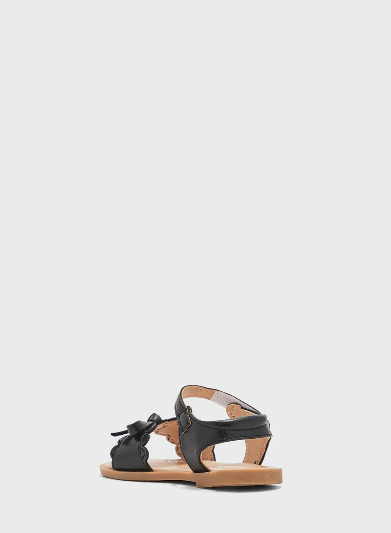بنياتا Girls Slip-On Sandals