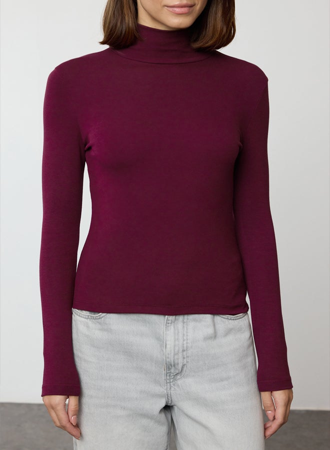 trendyol Burgundy Premium Soft Fabric Turtleneck Fitted Stretchy Knitted Blouse - Image 4