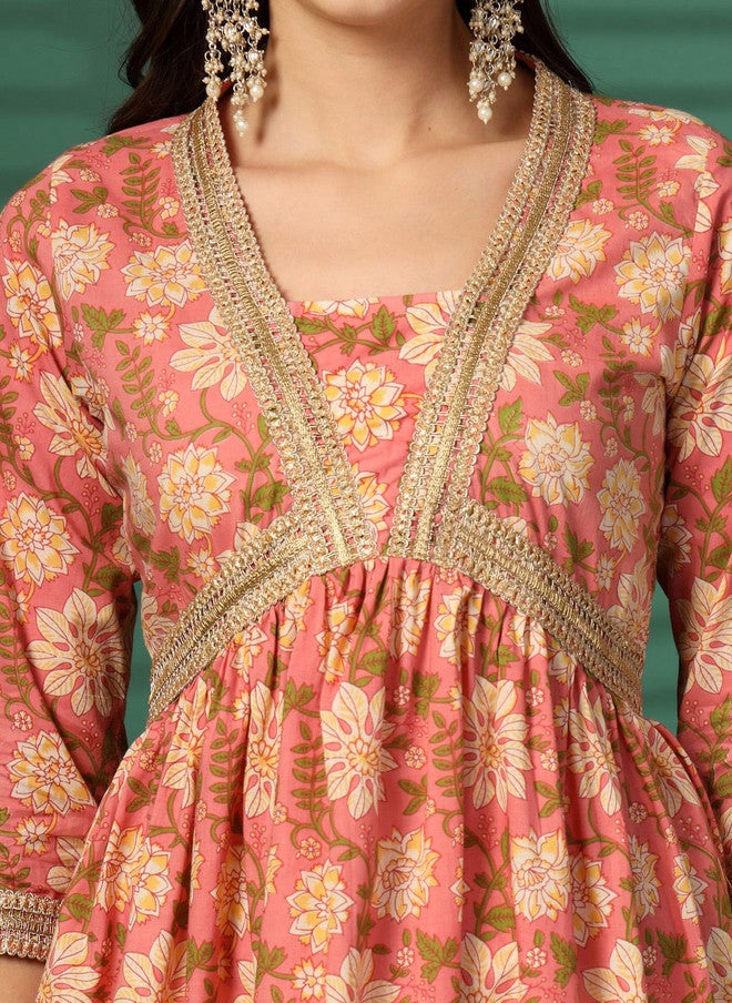 LARGISH Floral Printed V-Neck Zari Empire Pure Cotton A-Line Kurta - Image 2