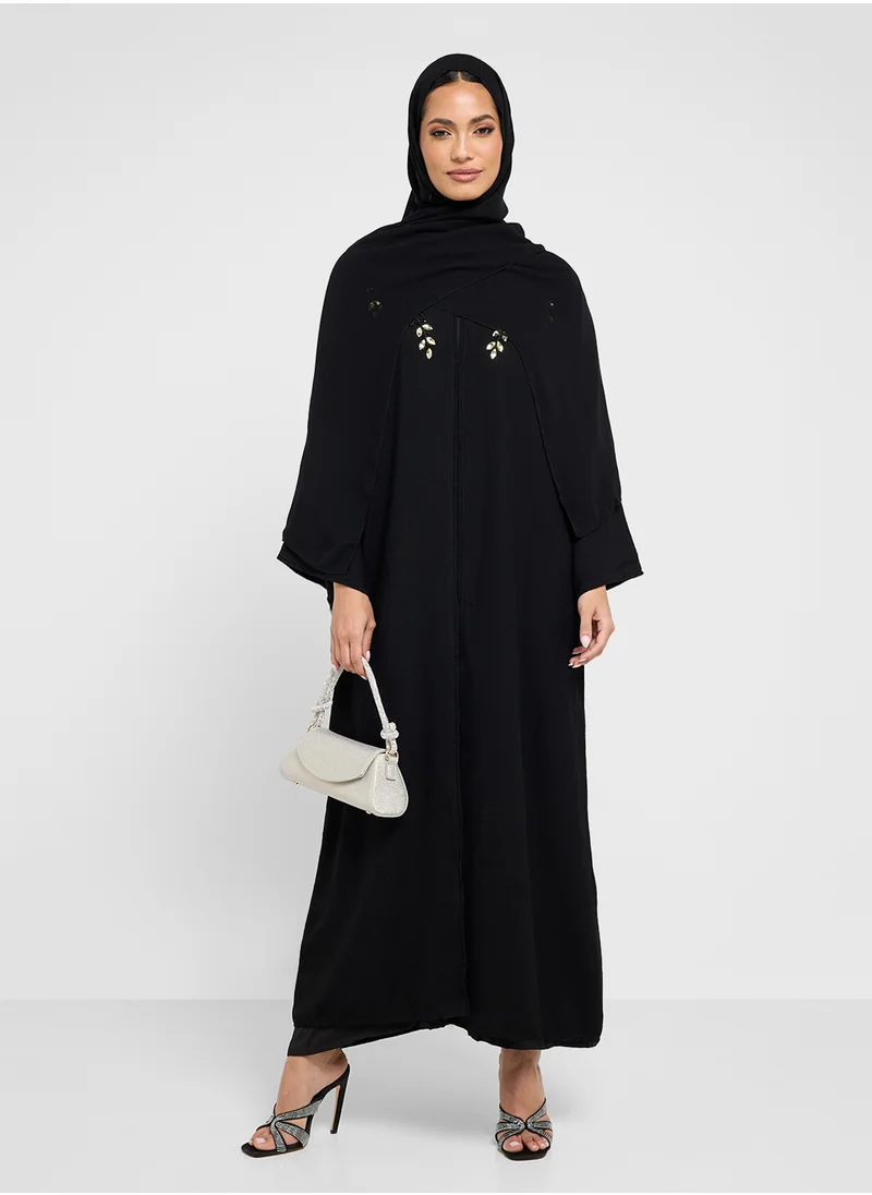 هيا كلوزيت Embroidered Abaya with Sheila