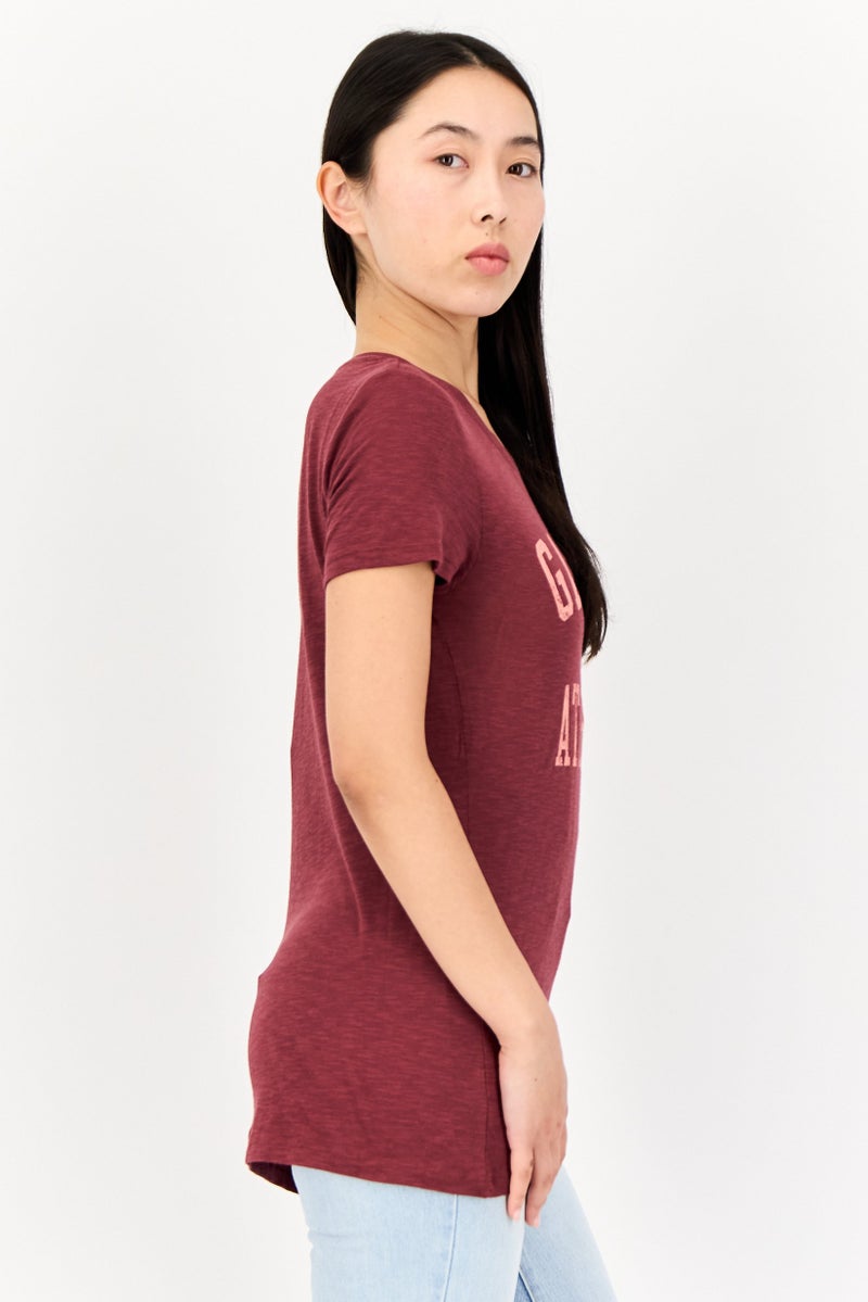 GAP Women Crew Neck Short Sleeves Graphic Print T-Shirt, Maroon - Image 2
