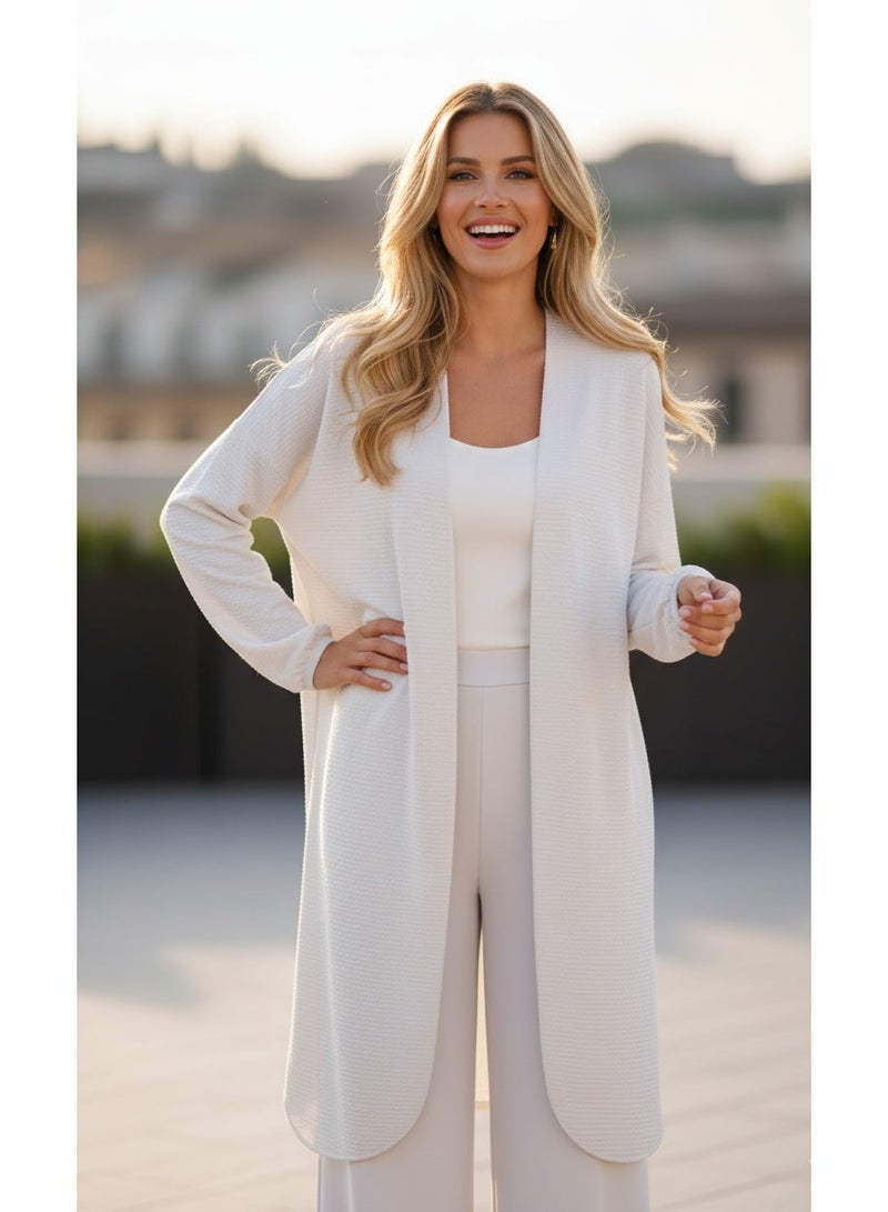 A women's two-piece suit that combines elegance and practicality and fits up to 90 kg. - Image 1