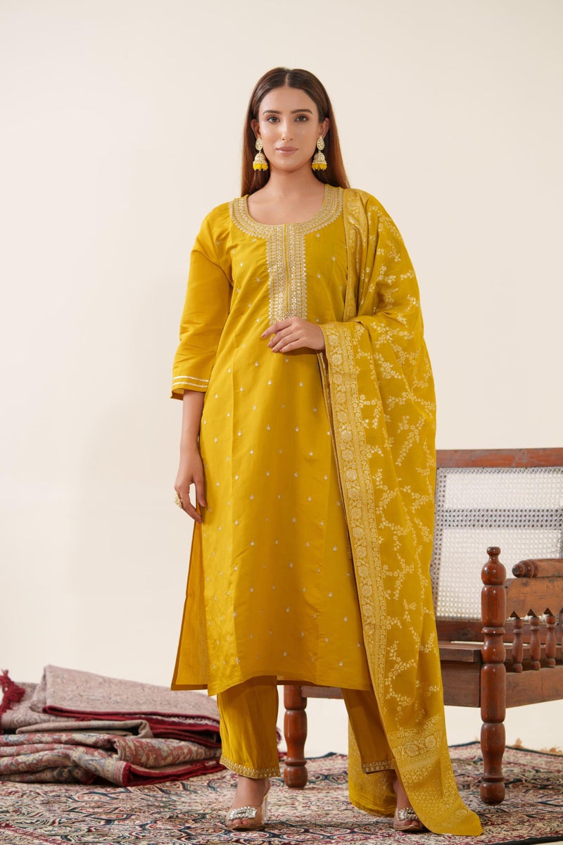 Kaari Women's Embroidered Kurti Set with Dupatta | Ethnic Suits with Embellished Dupatta | Everyday and Festive Kurti Set for Women|Mustard|M - Image 2
