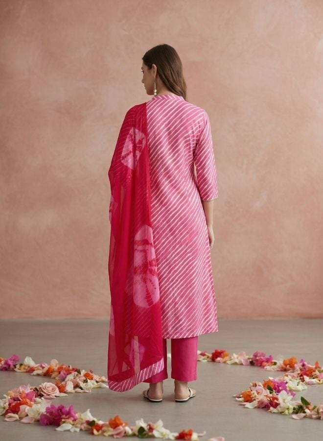 Yuris Pink  White Printed Kurta With Palazzos  Dupatta - Image 5