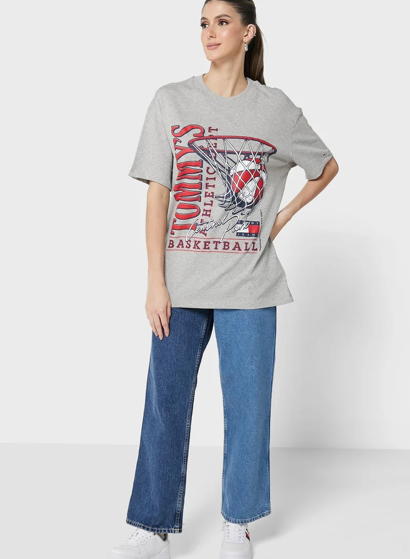 TOMMY JEANS Oversized Graphic T-Shirt