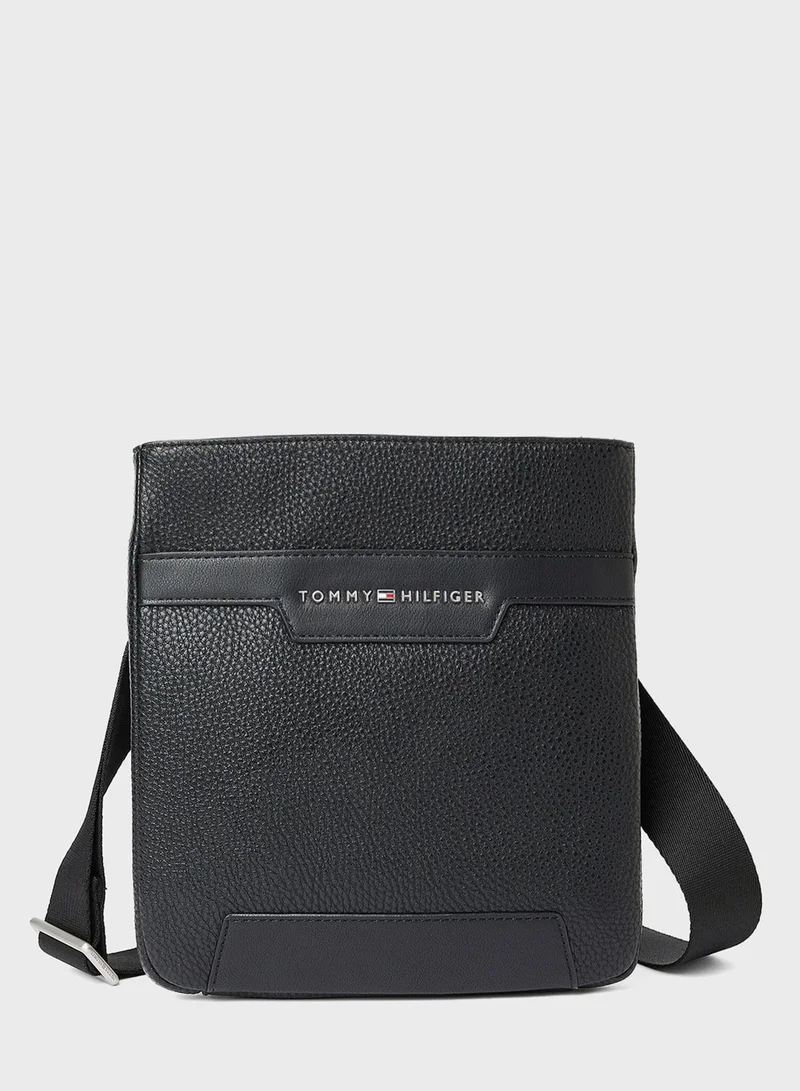 TOMMY HILFIGER Downtown Messenger