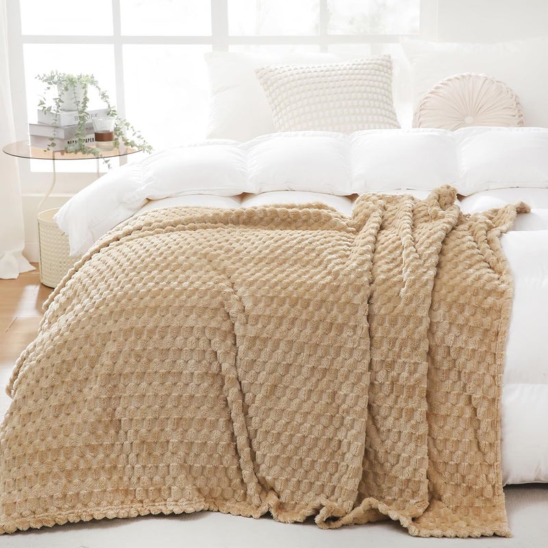 Khaki 3D Jacquard Flannel Blanket 60 x 80 inch Soft Skin Friendly Lightweight Sofa Blanket - Image 3