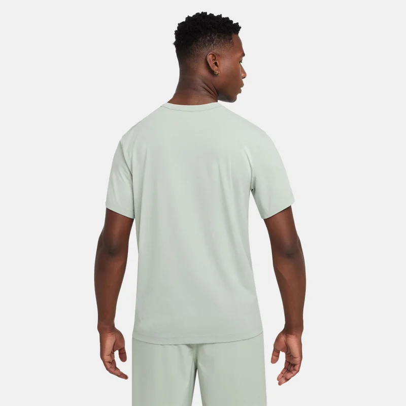 Nike Men's Dri-FIT Hyverse UV Training T-Shirt