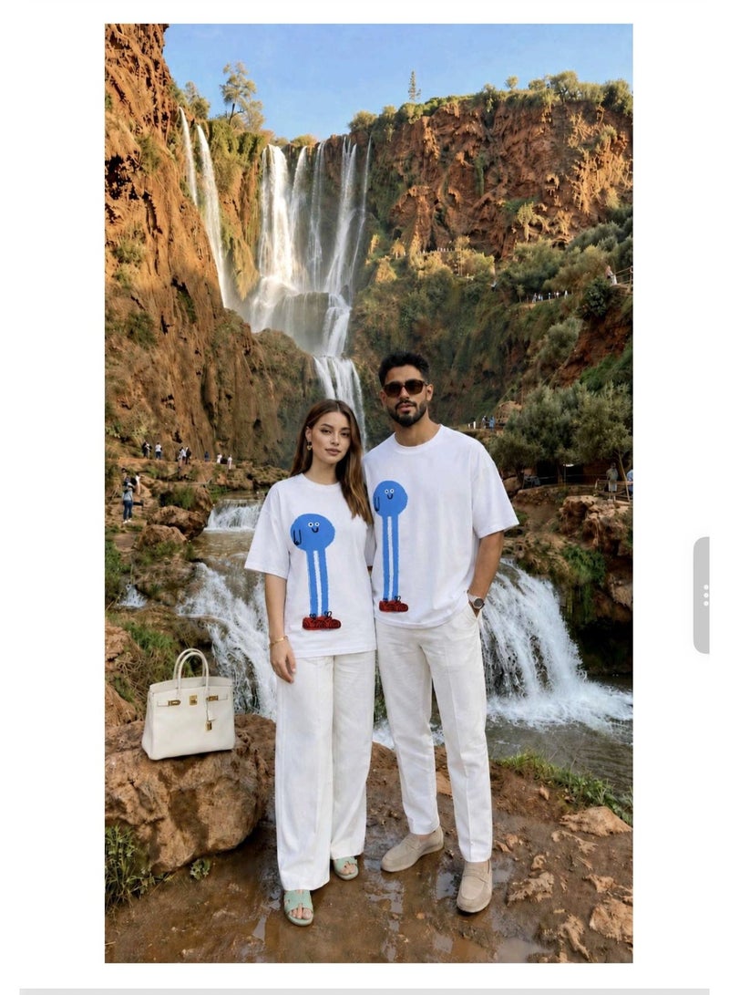 Unisex Casual Crew Neck Short Sleeve T-Shirt with Cute Blue Long-Legged Character Print - White - Image 2