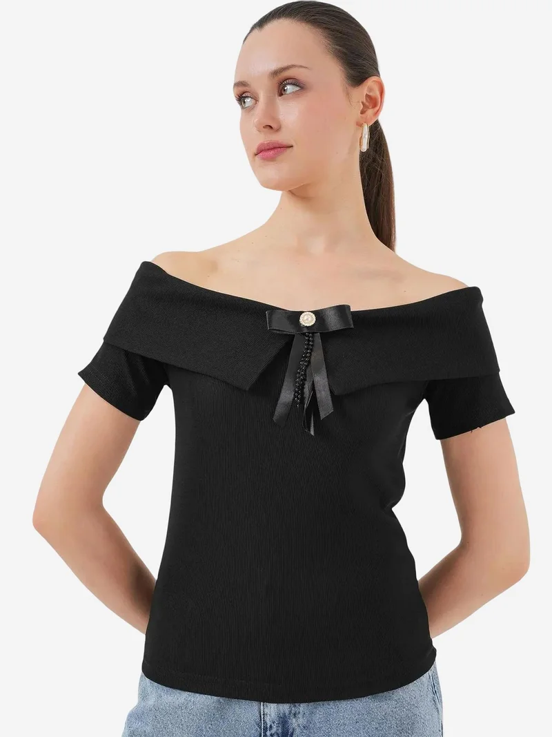 بيغ دارت بلوزة بياقة قارب مضلعة بفيونكة