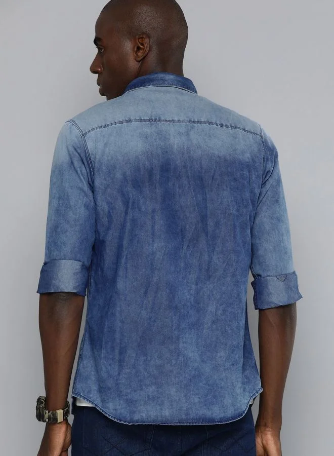 The Indian Garage Co Men Slim Fit Solid Full Sleeves Cutaway Collar Double Flap Pocket Casual Denim Shirt