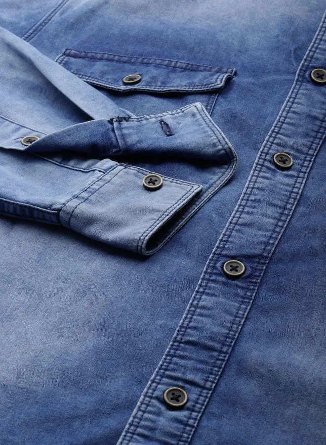 The Indian Garage Co Men Slim Fit Solid Full Sleeves Cutaway Collar Double Flap Pocket Casual Denim Shirt