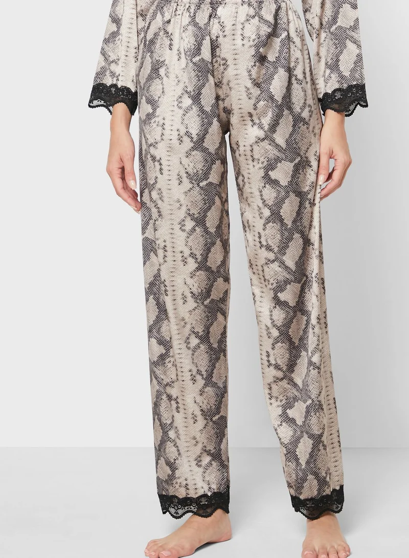 Khizana Printed Pyjama Set