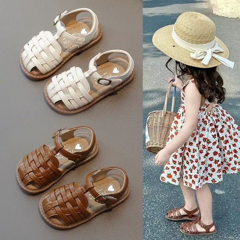 Children''s Hollow-Out Woven Sandals Princess Shoes 2026 Summer New Korean Style Girls'' Fashionable Soft-Soled Closed-Toe Beach Shoes - Image 2