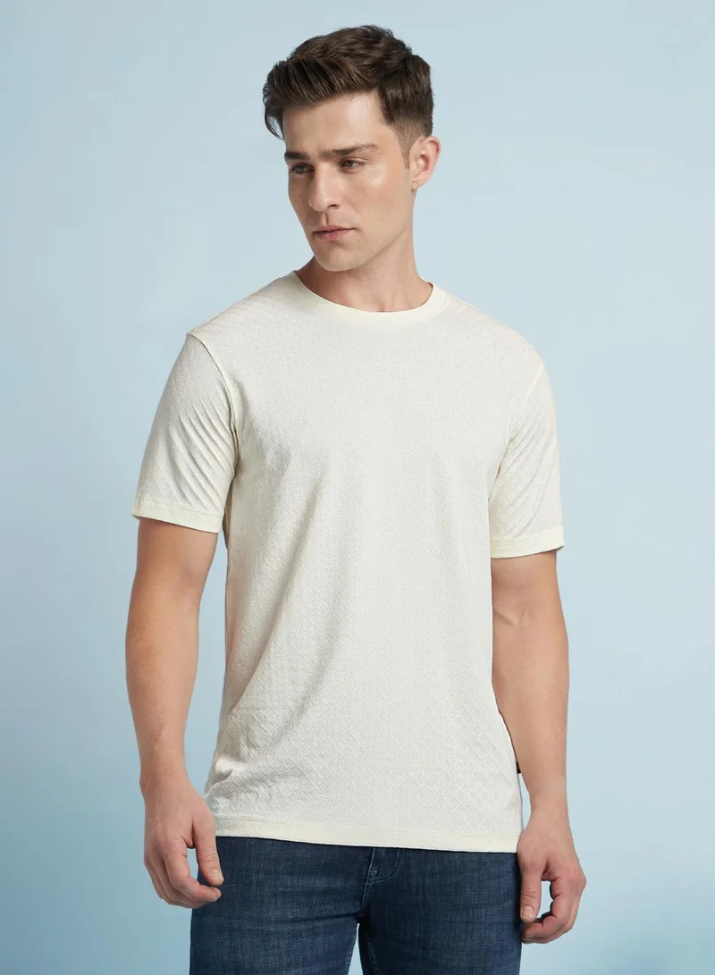 Dennis Lingo Men's Off White Cotton Blend Solid Regular Fit T-Shirt