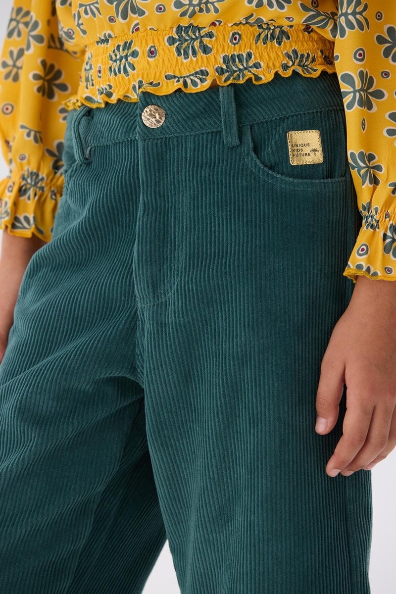 TYESS Bg Store Girl Green Pants - Image 3