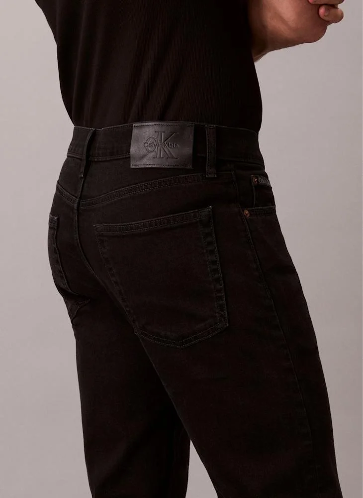 CALVIN KLEIN Slim Straight Jeans