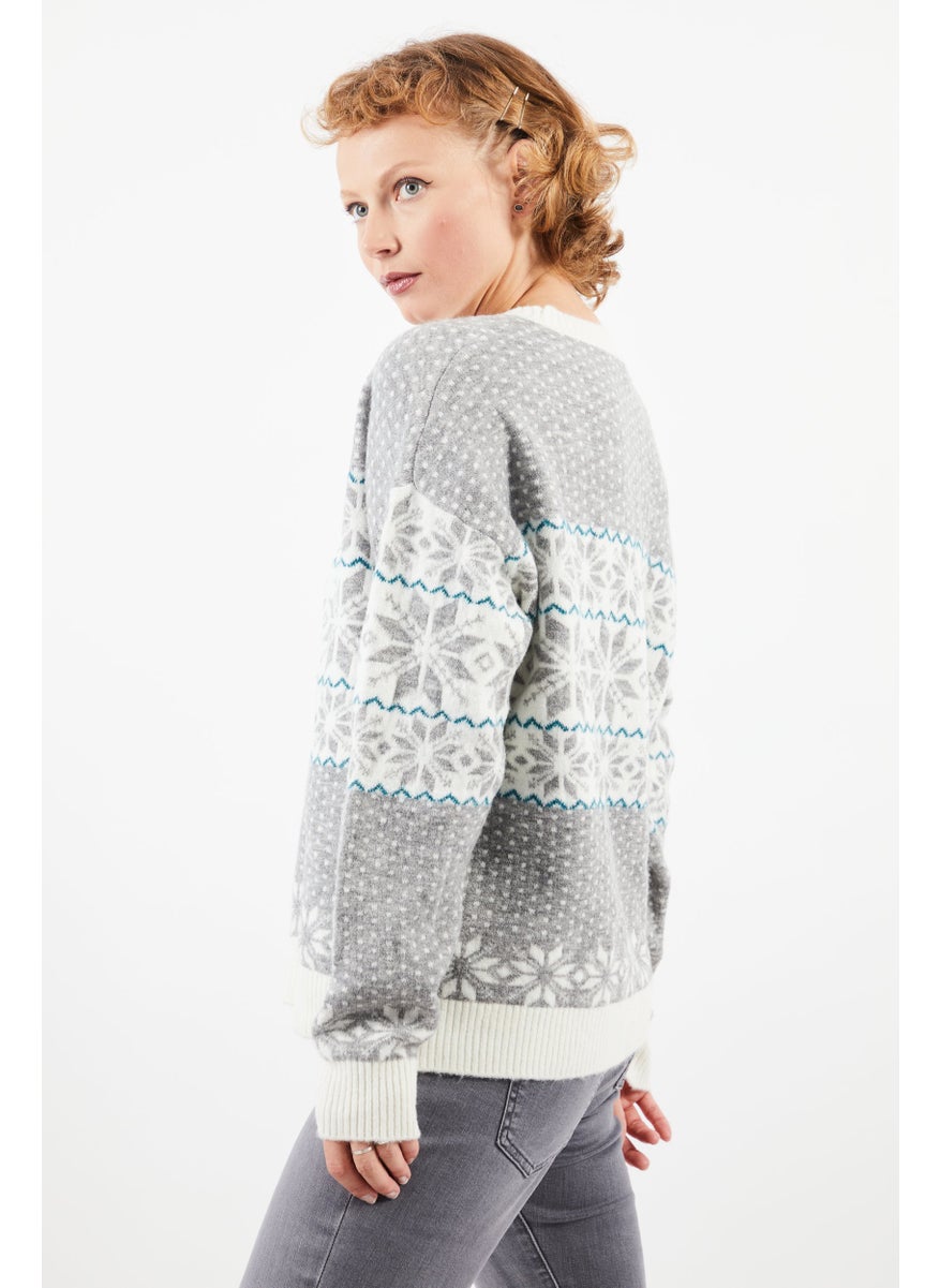 ESPRIT Women Round Neck Textured Sweater, White  - Image 3