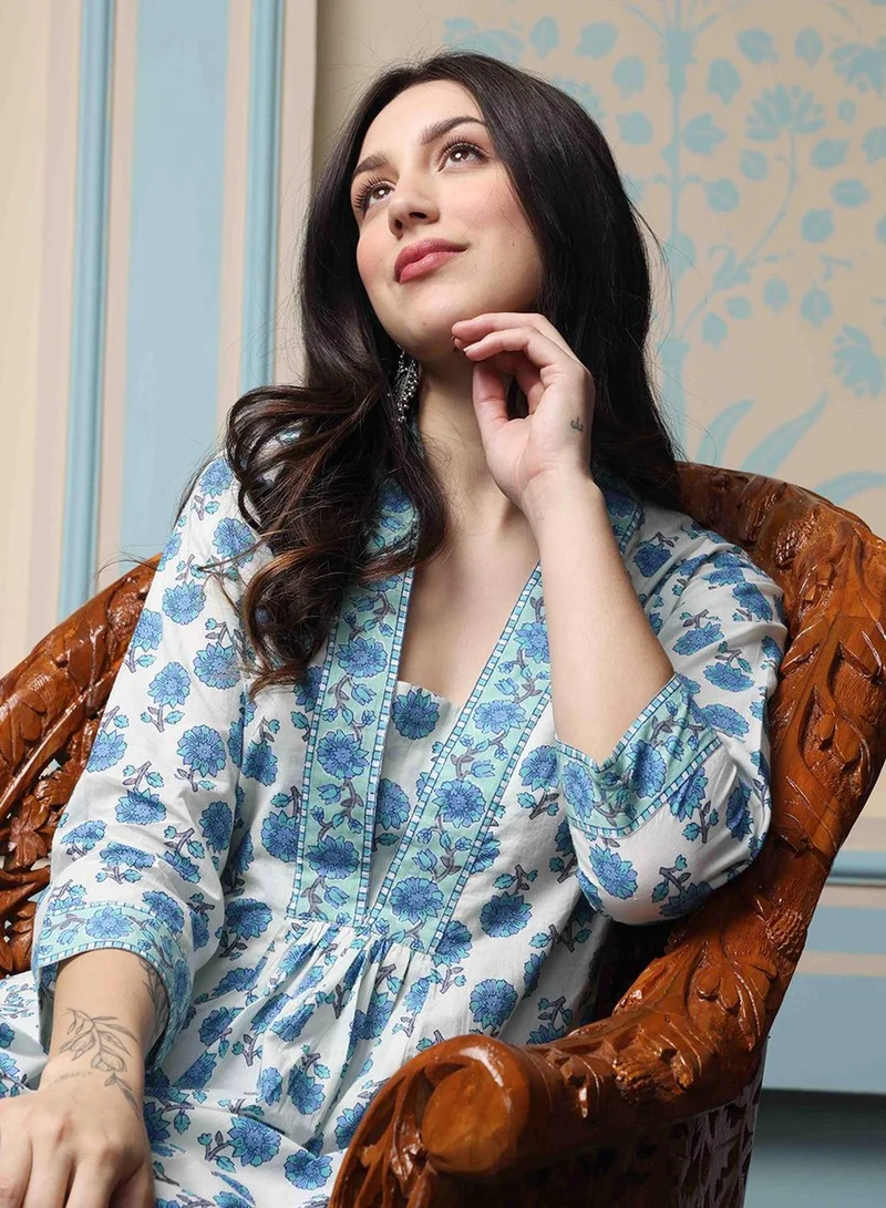 ISHIN Women White Cotton 60x60 Kurta Set without Duppatta