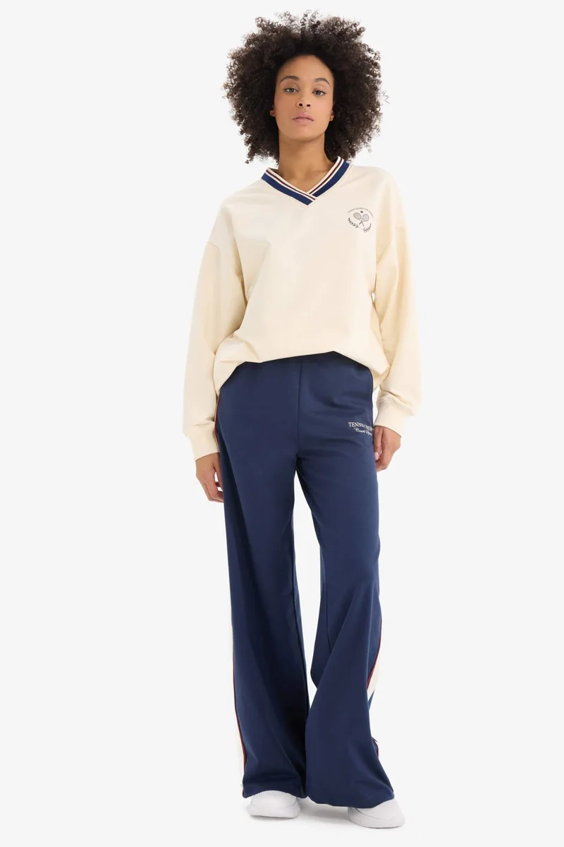 ديفاكتو DeFactoFit Oversize V Neck Printed Sports Sweatshirt