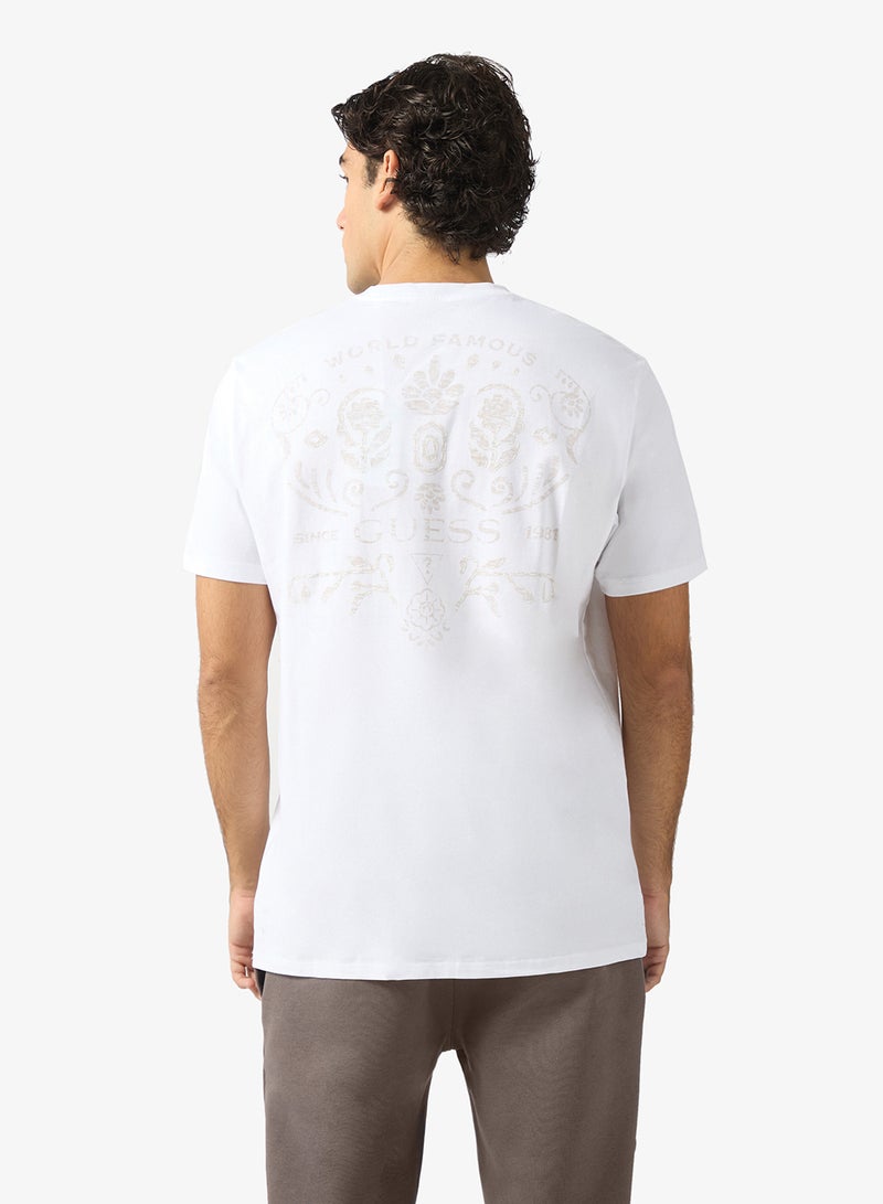 GUESS Short Sleeve World Famaous T-Shirt - Image 2