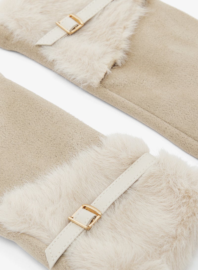 ELLA Plush Winter Gloves with Faux Fur Cuff - Image 3